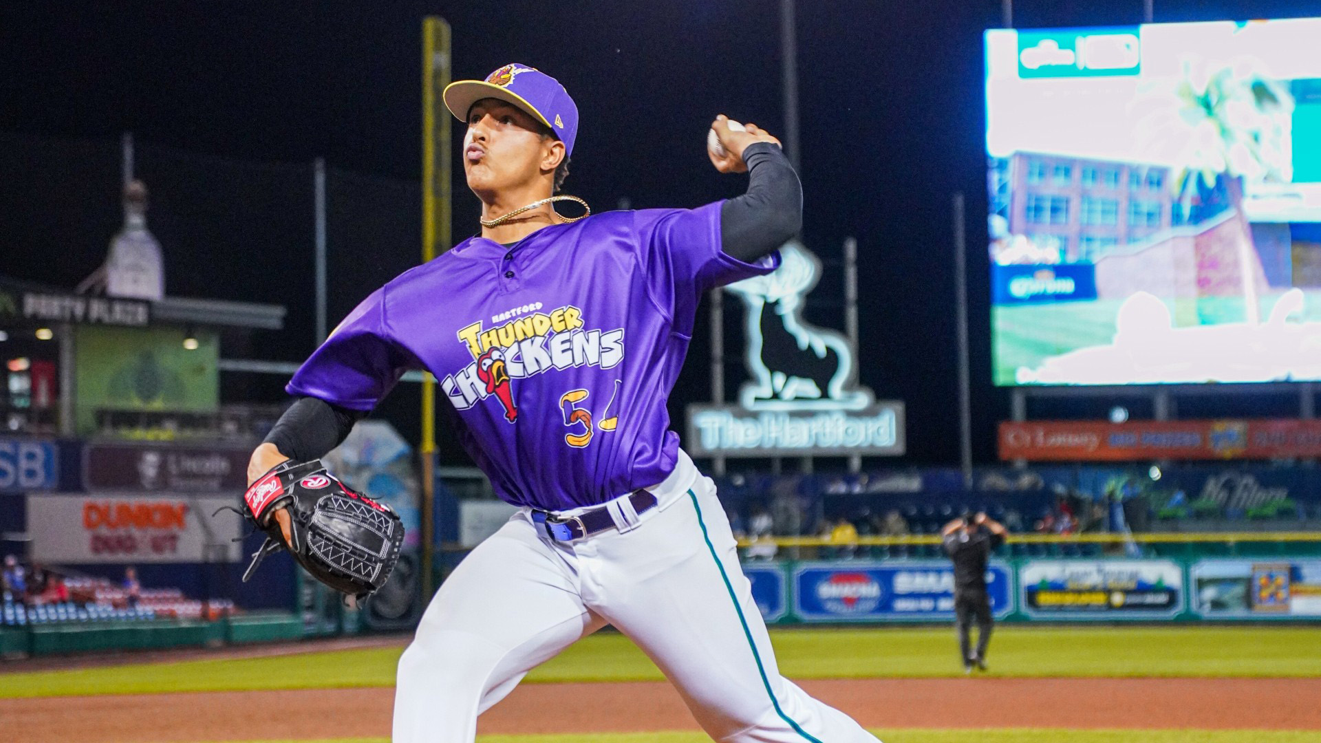 Welinton Herrera in a Thunder Chicken jersey